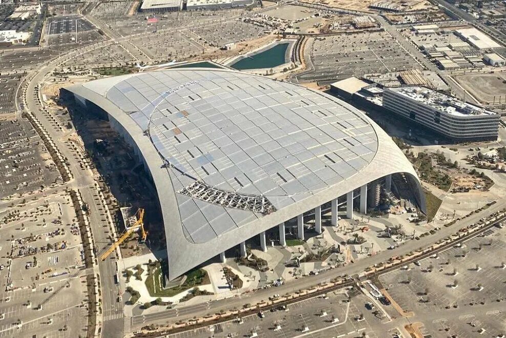 Лос Анджелес Sofi Stadium. Стадион Sofi в Лос Анджелесе. Sofi Stadium los Angeles вместимость. Стадион Софи в Лос Анджелесе вместимость.