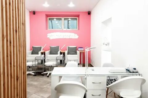 Nail maker