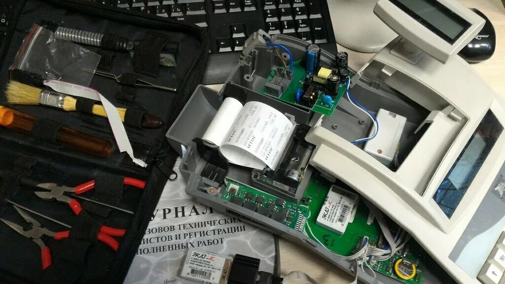 сервис ккт. кассовое оборудование. ккм кассовый аппарат. техническое обслуживание контрольно кассовых машин. обслуживание касс.