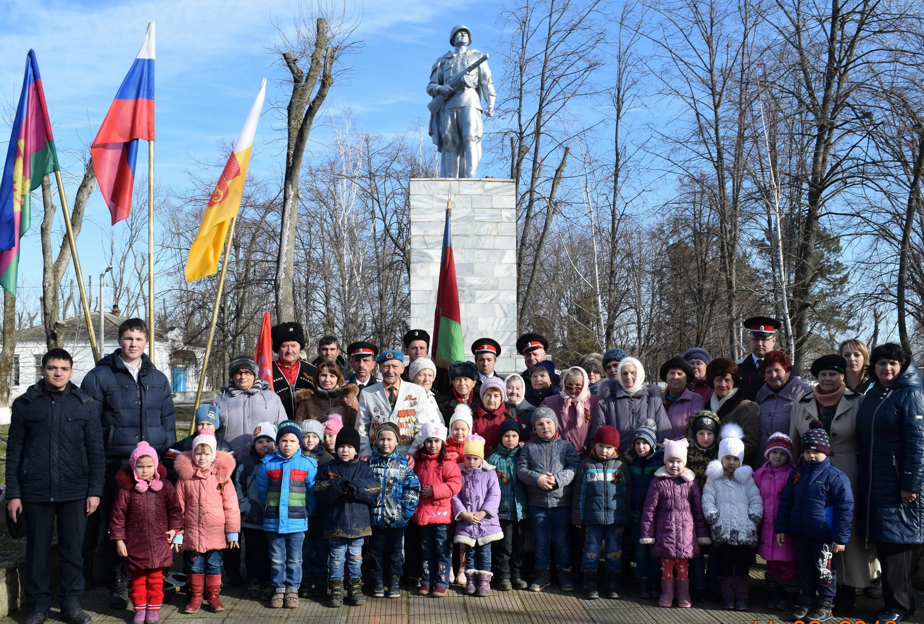 Погода станица староминская краснодарский. Старокорсунская станица Краснодарский край. Памятник воинам в станице Старокорсунская. Достопримечательности ст. Старокорсунская. Ст Старокорсунская памятник Обелиск.