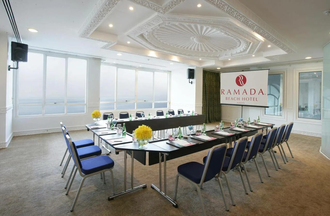 Ramada beach ajman 4. Отель ramada beach hotel ajman. ramada by wyndham beach ajman 4. ramada by wyndham beach hotel. ramada beach hotel 4.