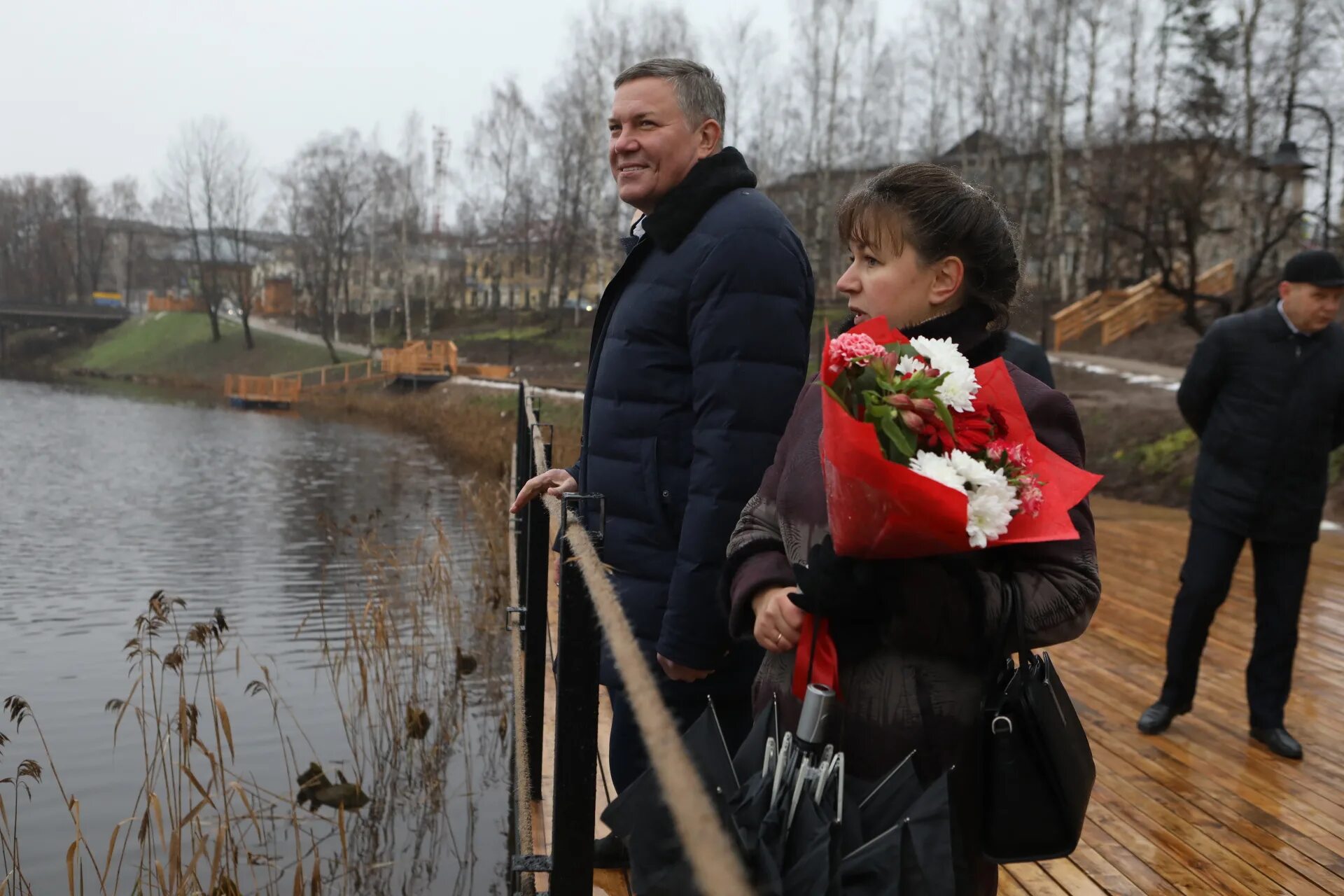 Вытегра набережная. Праздники в Вытегре. Погода в Вытегре. Почетный жители Вытегорского района. Погода в вытегре норвежский сайт