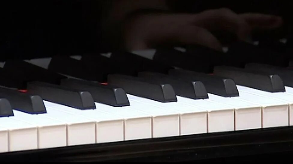 Пианино лирика модель л-120. Рояль 20 века. Рояль в музыкальной школе. 20 фортепиано. Музыкальная школа фортепиано.