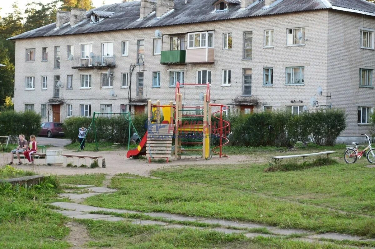 Первомайское ленинградская область фото. Посёлок Первомайское Выборгский. Поселок Первомайское Ленинградская область. Посёлок Первомайское Выборгский район Ленинградской. Первомайское 1 Ленинградская область.