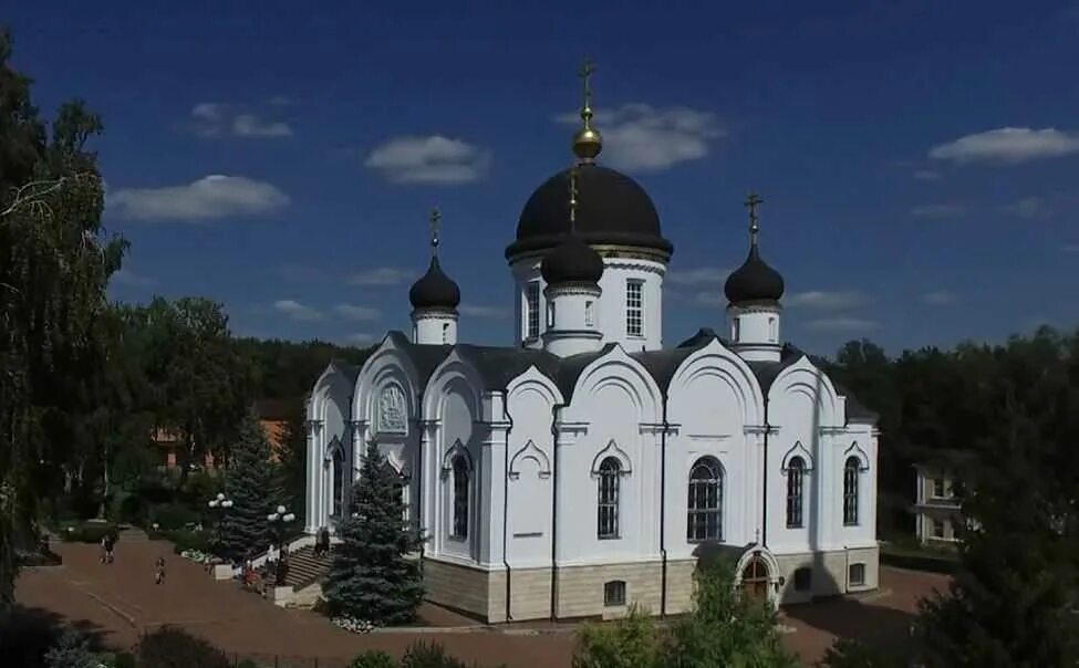 Свято преображенский женский монастырь. Свято-Троицкий Тихоновский женский монастырь. Свято-Тихоновский монастырь Задонск. Задонский Тихоновский Преображенский женский монастырь. Задонский Троицкий Тихоновский женский монастырь в Липецкой области.