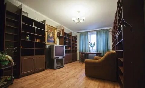 Комната октябрьская