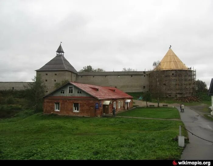 Магазин ладога великий новгород. Ладога великий новгород. Старая русса крепость. Ладога великий новгород режим. Великий новгород крепость.