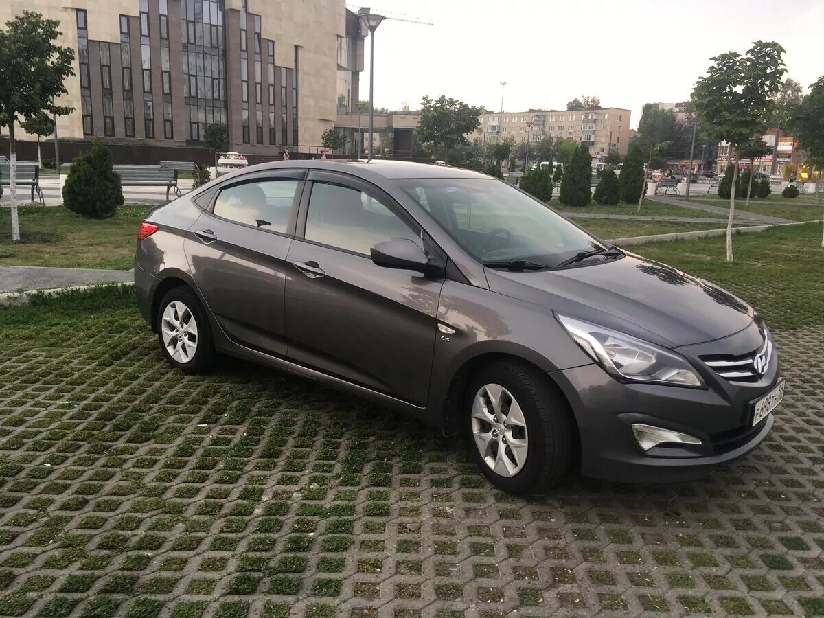 Hyundai Solaris 2015 серый. Хендай Солярис 2016 седан серый. Hyundai Solaris 2016 серый. Hyundai Solaris серый. Купить солярис в пензе