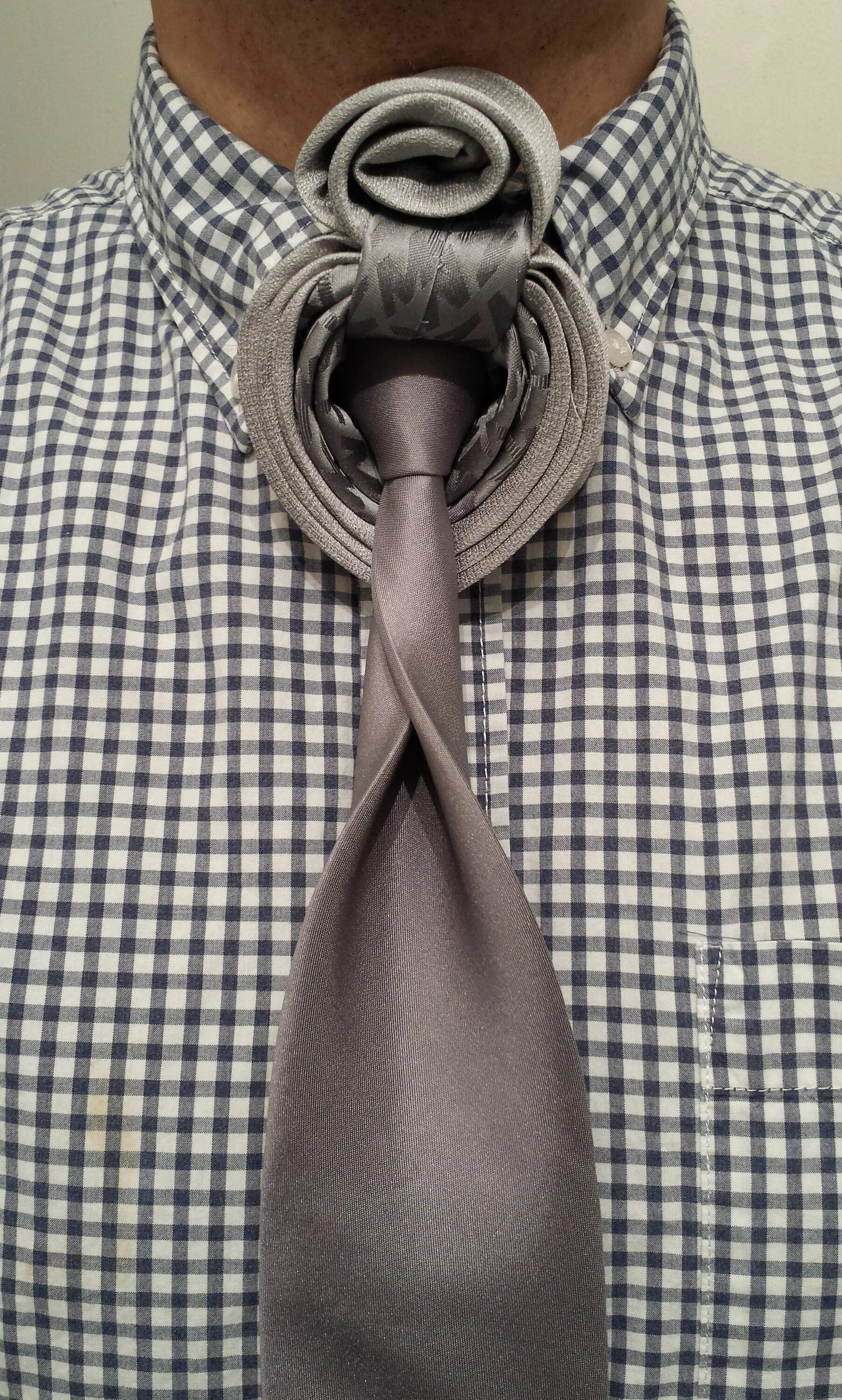 Узел Элдридж галстук. Необычные галстуки. Креативный галстук. Галстук мужской. Завязывание мужского галстука