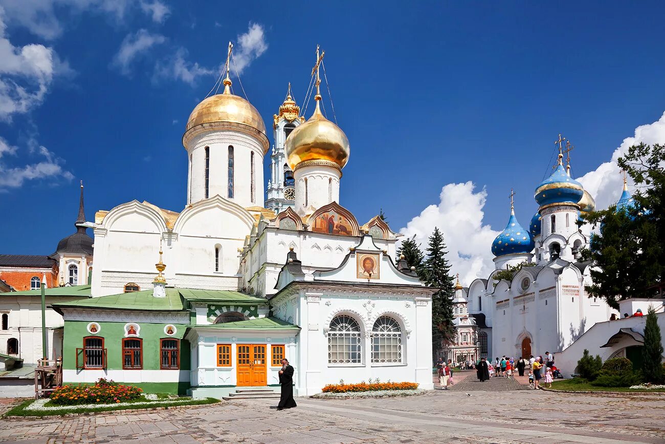 Свято радонежский монастырь. Никоновский храм Троице-Сергиевой Лавры. Сергиев Посад храм Сергия Радонежского. Троицкий монастырь Сергия Радонежского.