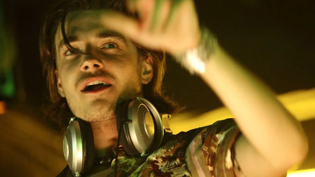 Тиски 2007 матвеев и шагин. Бондарчук тиски. Тиски 2007. Тиски 2007. Тиски 2007.