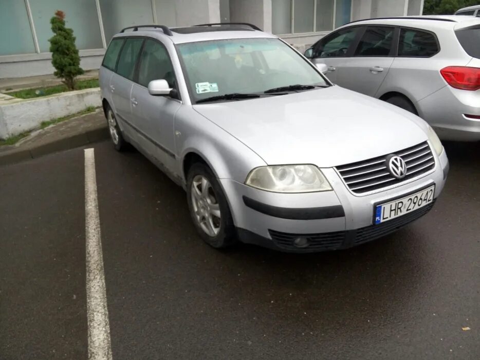 Volkswagen passat 2001 год. Фольксваген Пассат 2001 года. Фольксваген Пассат 2001 универсал. Volkswagen Passat универсал 2001 год. Volkswagen универсал 2001 не Пассат.