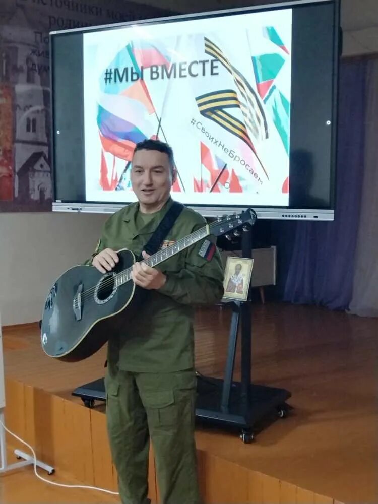 Группа арсенал ноябрьск рим. Группа блокпост димитровград. Фестиваль военной песни димитровград. Группа блокпост димитровград. Группа блокпост.