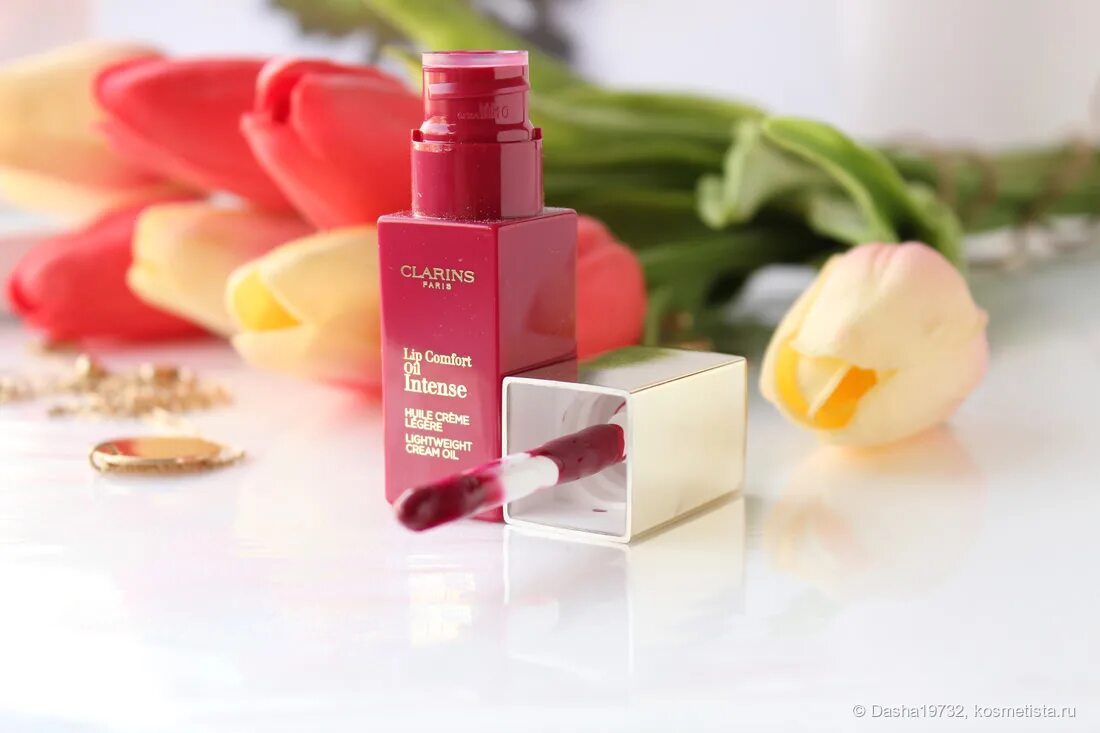 Clarins lip comfort oil intense. Масло кларанс 05 lip comfort. кларанс масло для губ 05. clarins intense pink. clarins paris lip comfort oil intense 02.