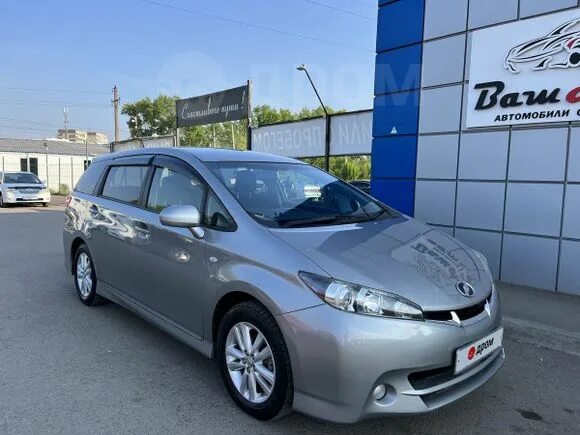 Toyota wish автомобиль. Вишь. Wish красноярск. E153 toyota. Тойота виш 2006 года.