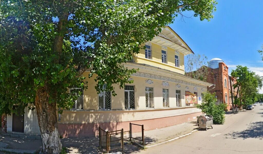 астрахань, набережная 1 мая,105. улица набережная 1 мая астрахань. набережная 1 мая астрахань дом михайловский. улица набережная 1 мая астрахань. набережная первого мая астрахань.