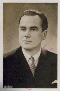 Отс биография