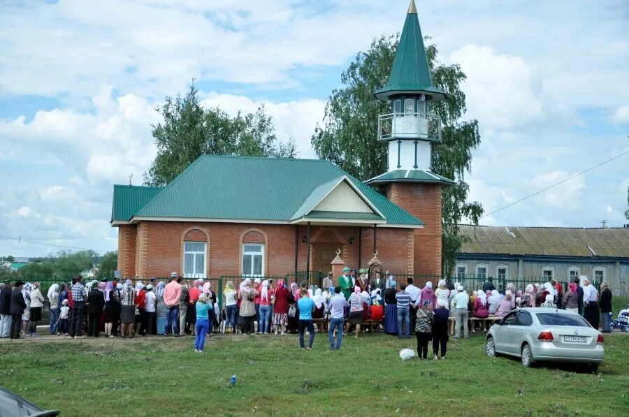 Чишминский район новая мечеть. Чишминский район Республики Башкортостан мечит. Поселок Чишмы Башкортостан. Деревня Чишмы Чишминского района.