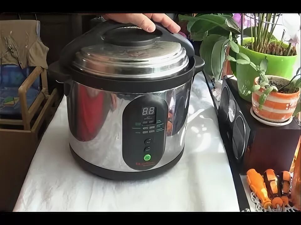 Moulinex ce222d32. Мультиварка мулинекс ошибка. Мультиварка moulinex r19. Мультиварка moulinex serie epc05-s2. Мультиварка moulinex epc05-s1.