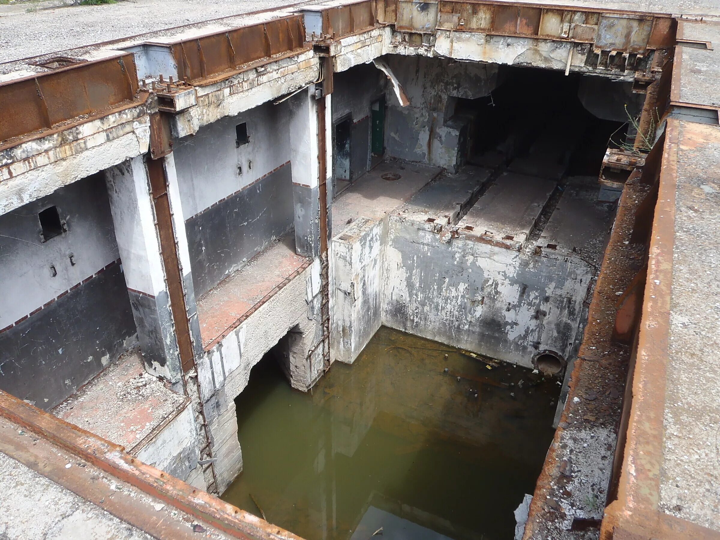 Секретные объекты республики татарстан. Объект 100 балаклава. Объект 100 севастополь. Сотый объект севастополь. Объект 100 севастополь.