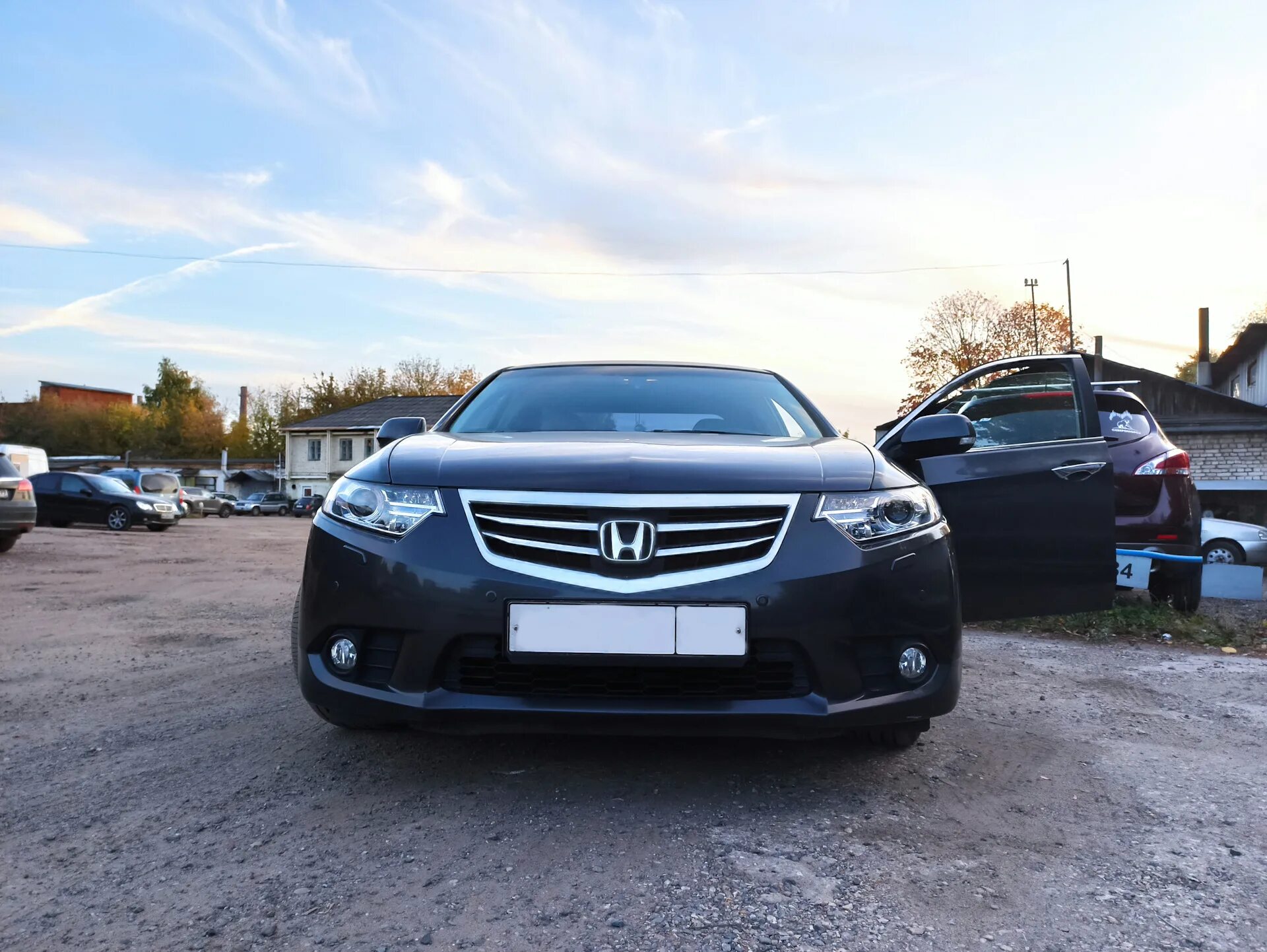 Аккорд 8 рестайлинг. Honda accord 8 рест и дорест. ксенон хонда аккорд 8. хонда аккорд 8 дорестайлинг. биксенон хонда аккорд 8.