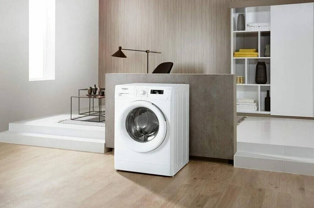 Тихие стиральные машинки. Whirlpool FWSF 61052 W. Whirlpool FWSG 61053 W. Whirlpool FWSG 71083. Стиральная машина Whirlpool FWSF 61052 W.