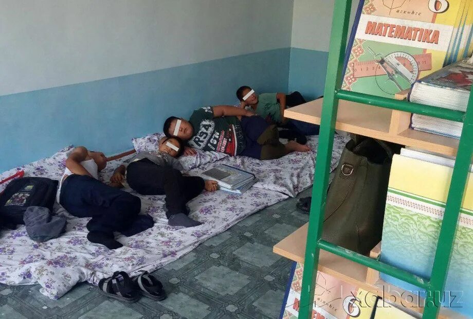 Сон детей в интернате. Дети спят в интернате. Интернат для трудных детей в Узбекистане. Сколько время в узбекистане спят