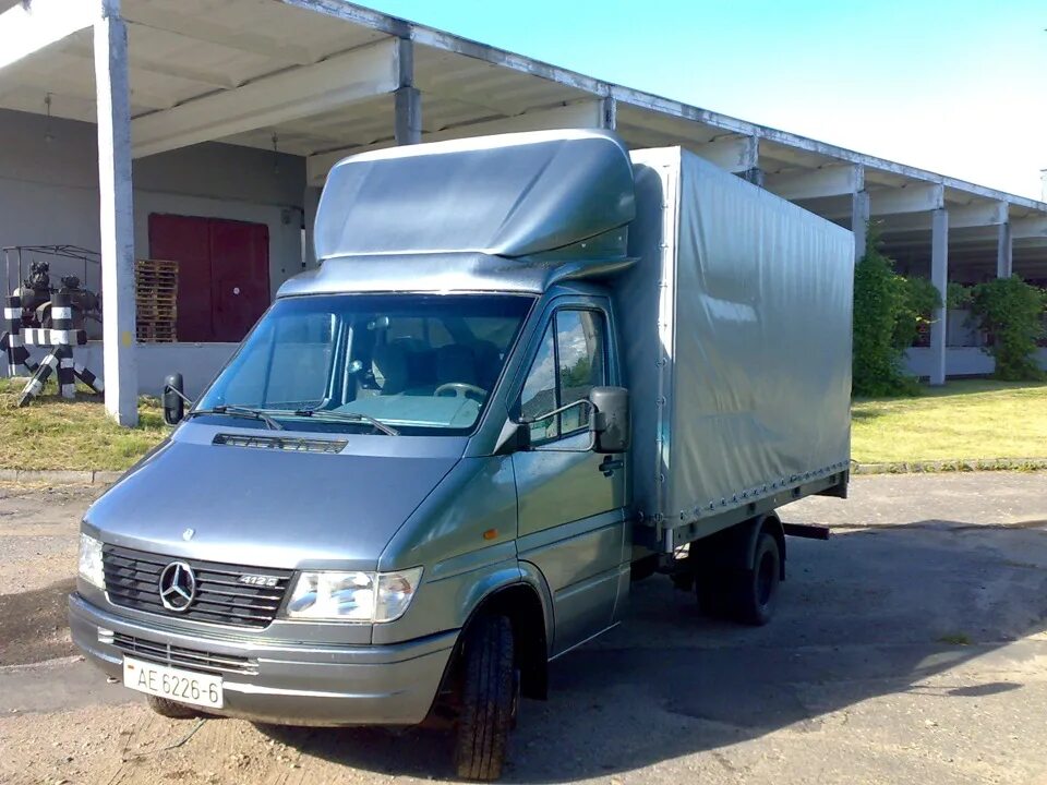 Крыша мерседес спринтер. Mercedes-benz sprinter 408d. mercedes sprinter 208. спринтер 408d грузовой. обтекатель мерседес спринтер.