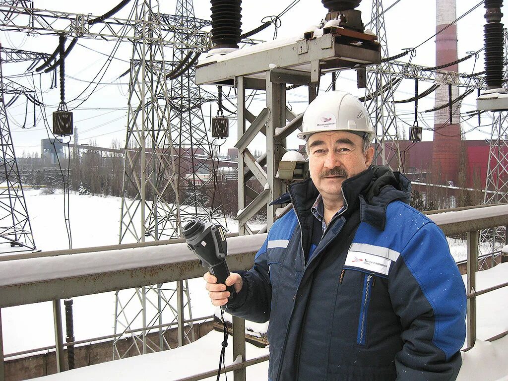 Нужен главный инженер. Главный инженер ОЭМК. Инженеры России. Главный инженер завода. Инженер РФ.