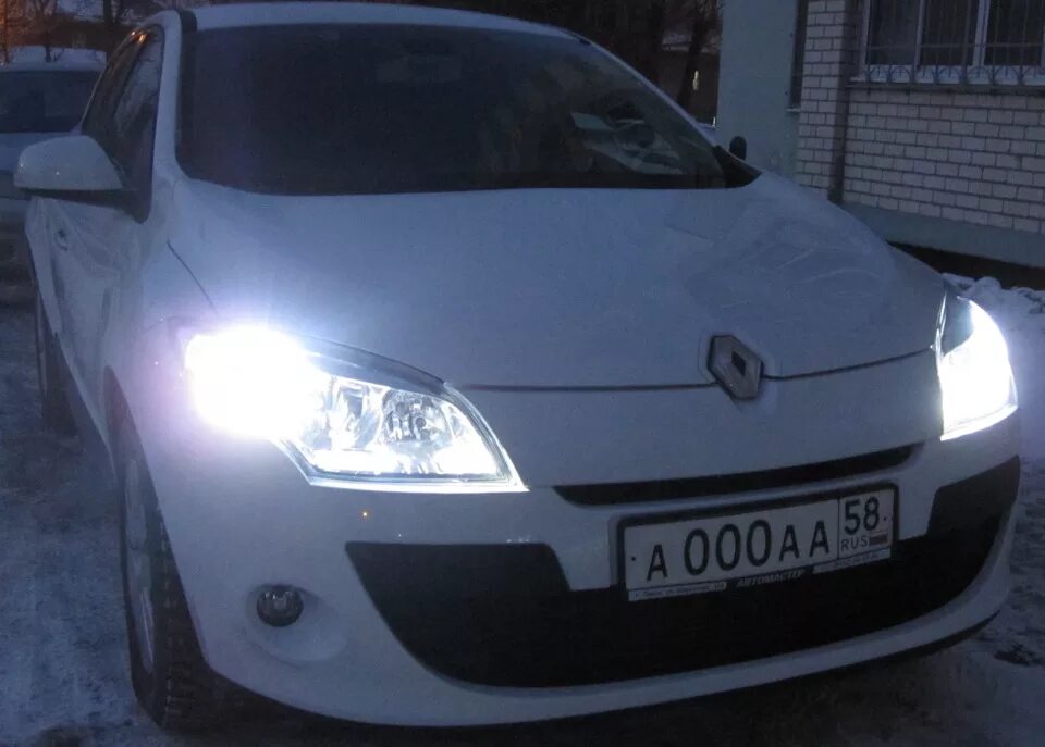 Дхо рено меган 3. Ходовые огни Рено Меган 2. Ходовые огни Renault Megane III. ДХО Renault Megane 3. Ходовые огни Рено Меган 3.