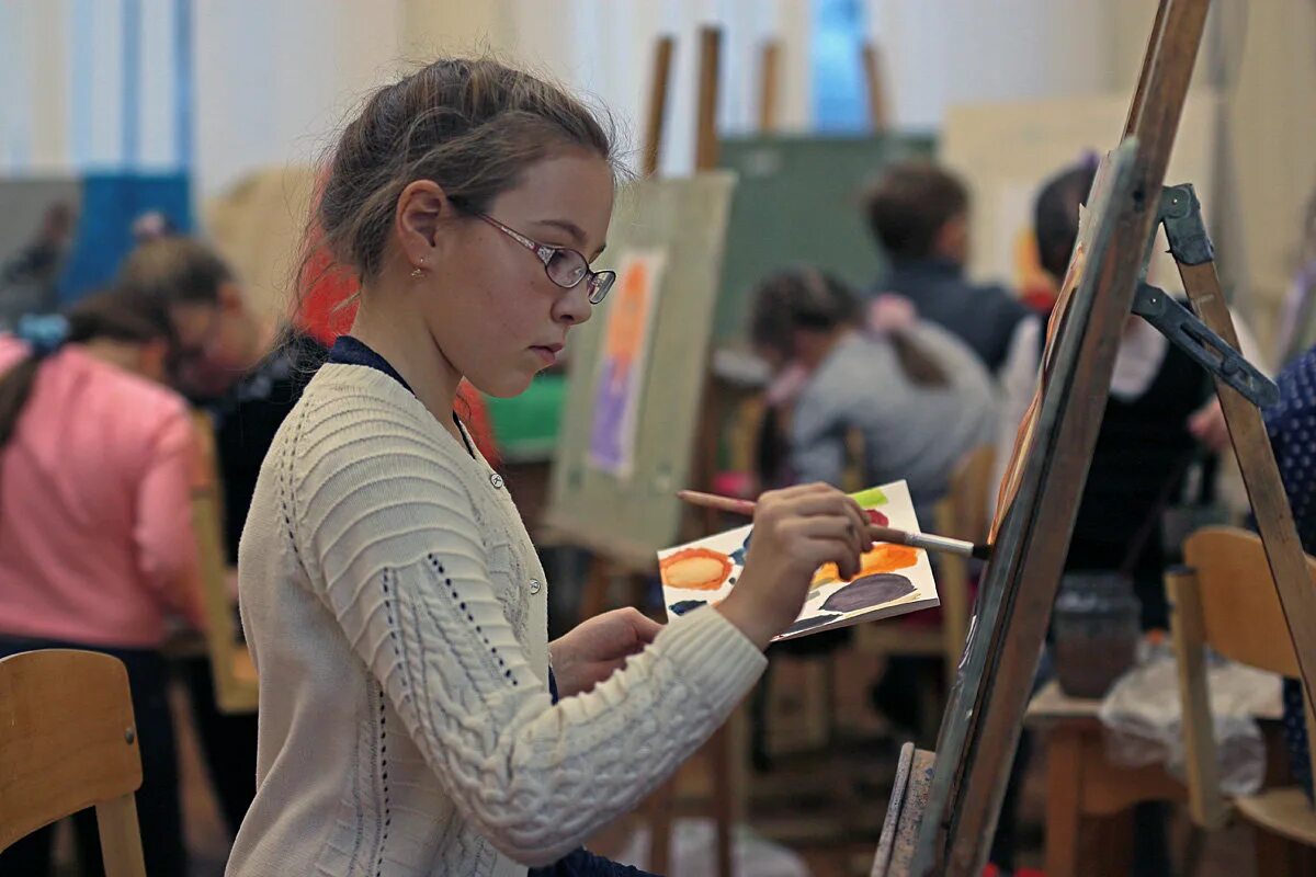 Lesson alexander. Цветков виктор александрович 1920 картины. Lesson alexander. Александр южанин гитара. Виктории александер урок супружества.