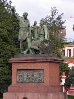 1818 памятник минину и пожарскому