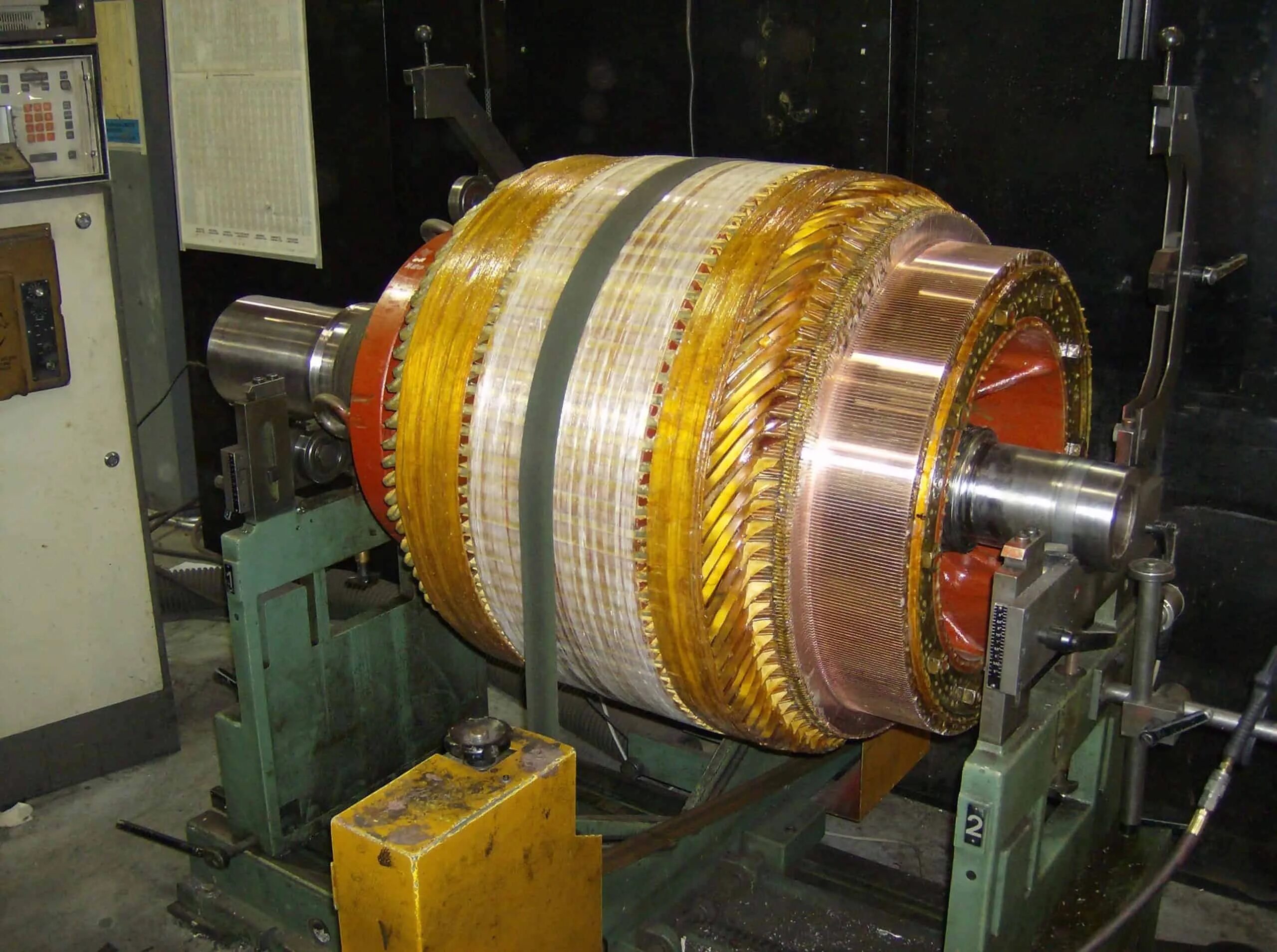 Обмотка ротора электродвигателя. Роторы электрических машин. Rotor and stator model; 168. Якорь тягового двигателя постоянного тока. Ротор (якорь) электродвигателя aspro-2100.