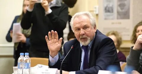 Читай новости московского комсомольца