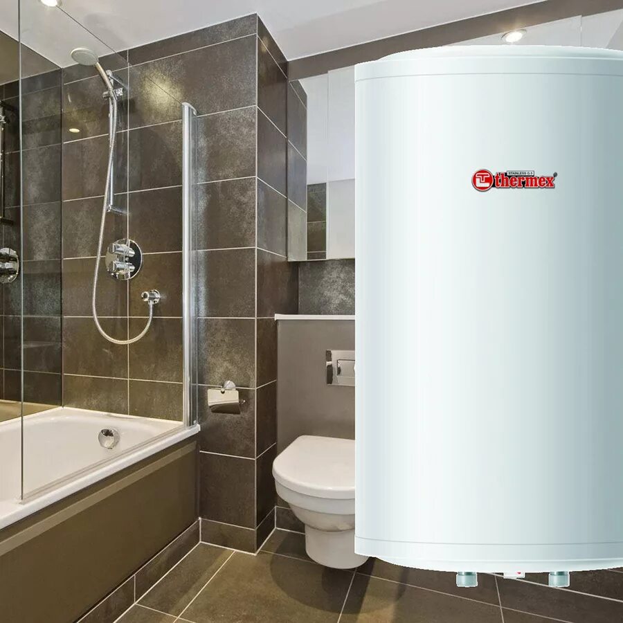 Водонагреватель в интерьере ванной. Бойлер в ванной комнате. Водонагреватель накопительный термекс в интерьере. Дизайн бойлер. Водонагреватель на 80 литров плоский в ванной.