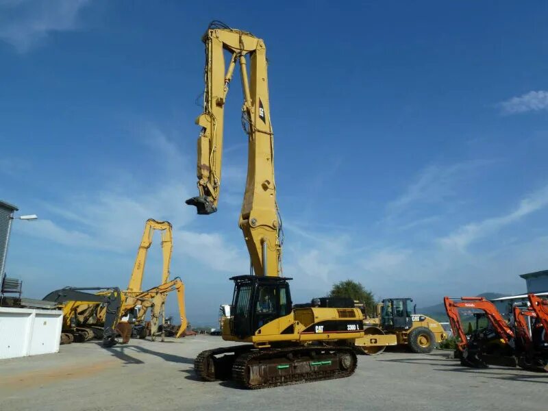 Купить экскаватор 330. Caterpillar 330. Экскаватор разрушитель 330dl,. Кран Катерпиллер. Экскаватор-разрушитель Caterpillar 345c UHD.