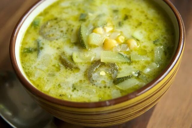 Суп с кабачком и курицей Рецепты супов, Полезные обеды, Супы из курицы