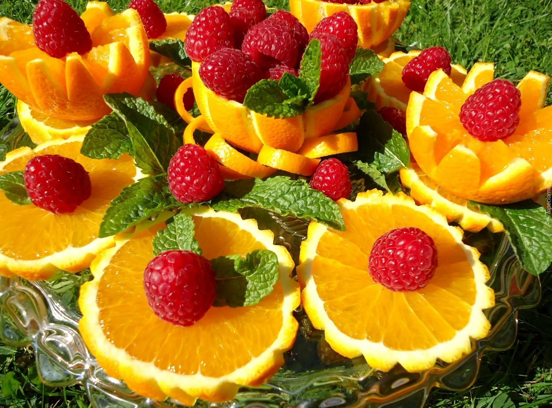 Открытки с фруктами с добрым. Летние фрукты. Красивые фрукты. Вкусняшки фрукты. Фруктового настроения.