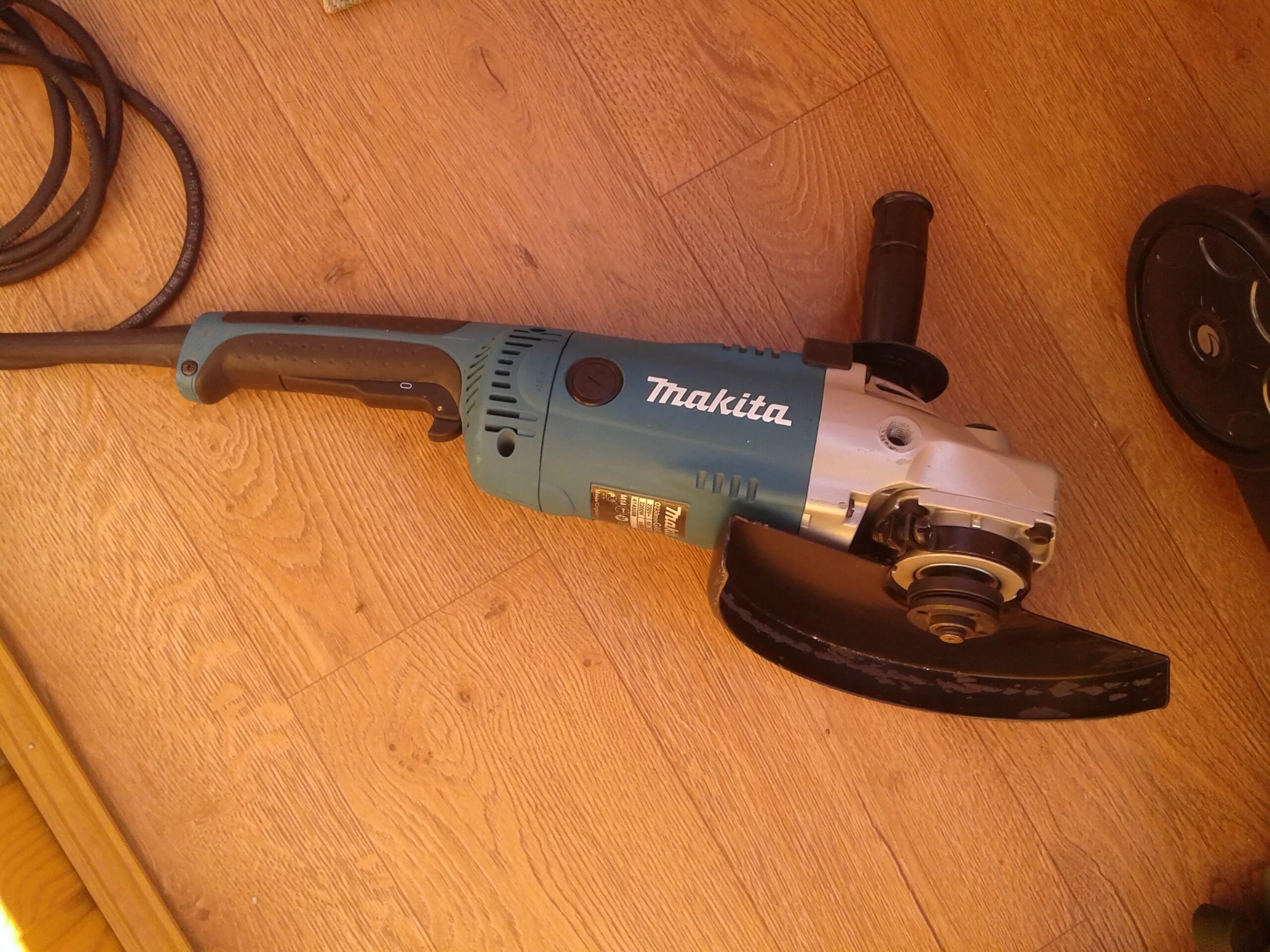 Ушм (болгарка) makita 4114s. Авито болгарки бу. Б/у набор болгарок. Авито болгарки бу. Болгарка макита 320.