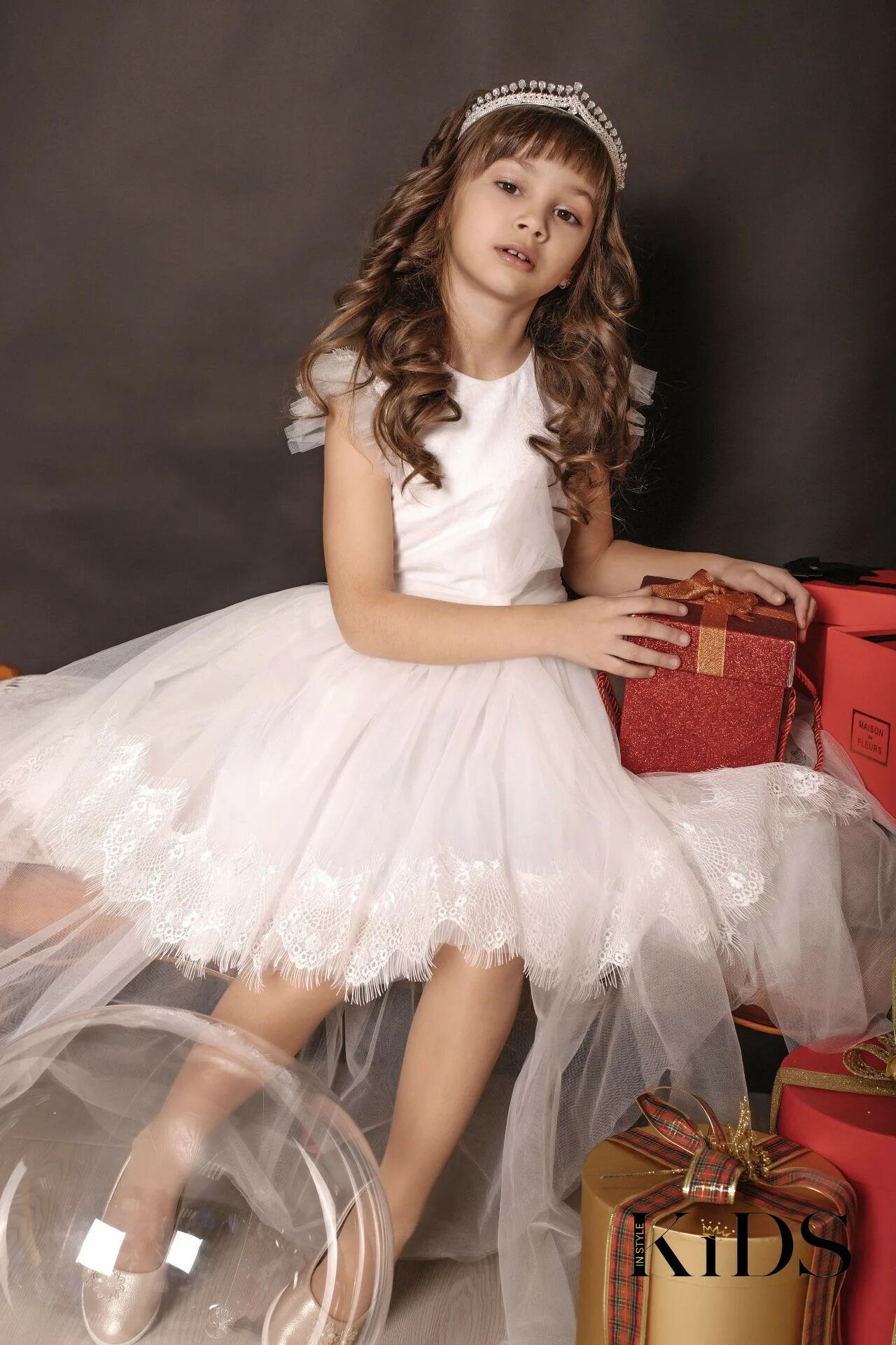 Алиса г т. Кондрашова алиса, г.владивосток kidsinstyle. фотосессия в стиле глянец для детей. глянцевый ребенок.
