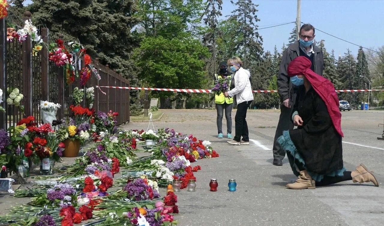 Где сейчас 2 мая. Одесса дом профсоюзов трагедия. Трагедия 2 мая в Одессе доме профсоюзов. Одесса дом профсоюзов трагедия 2014.
