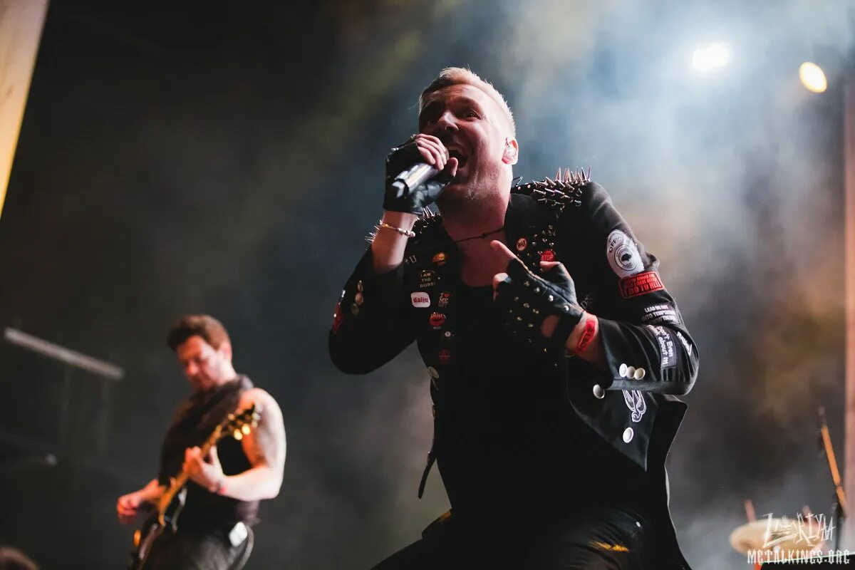 Poets of the fall слушать. Поетс оф зе фол солист. Poets of the Fall вокалист. Poets of the Fall обои. Poets of the Fall 2022.