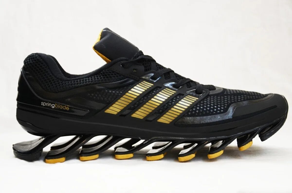 Adidas springblade. Adidas Springblade 2015. Springblade metafora adidas. Адидас Бамба.