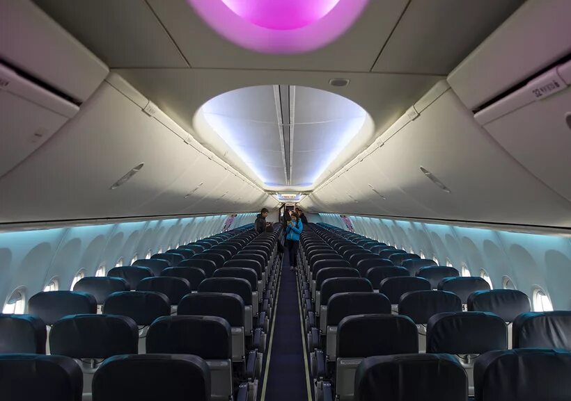 Рейс победа салон. Москва казань лететь. Москва казань лететь. Москва-казань авиабилеты. Самолет челябинск казань.