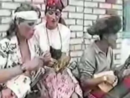 Из колхозной молодежи