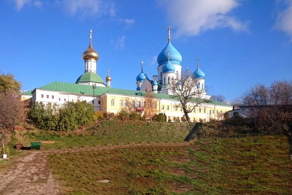 Николо-перервинский монастырь в москве. Москва монастырь николо. Николо-перервинский монастырь в москве. Печатники николо-перервинский монастырь. Храм в печатниках николо перервинский монастырь.