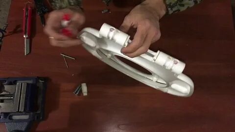 Скрипит микролифт унитаза