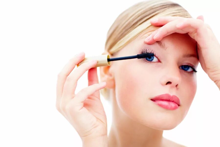Apply make up