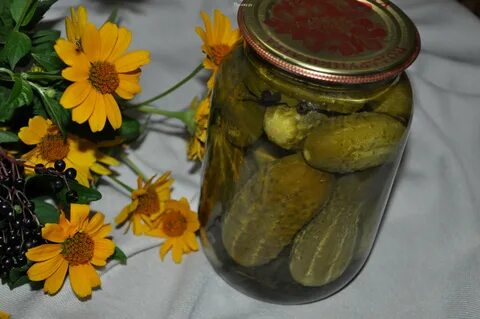 Огурцы маринованные вздулась крышка
