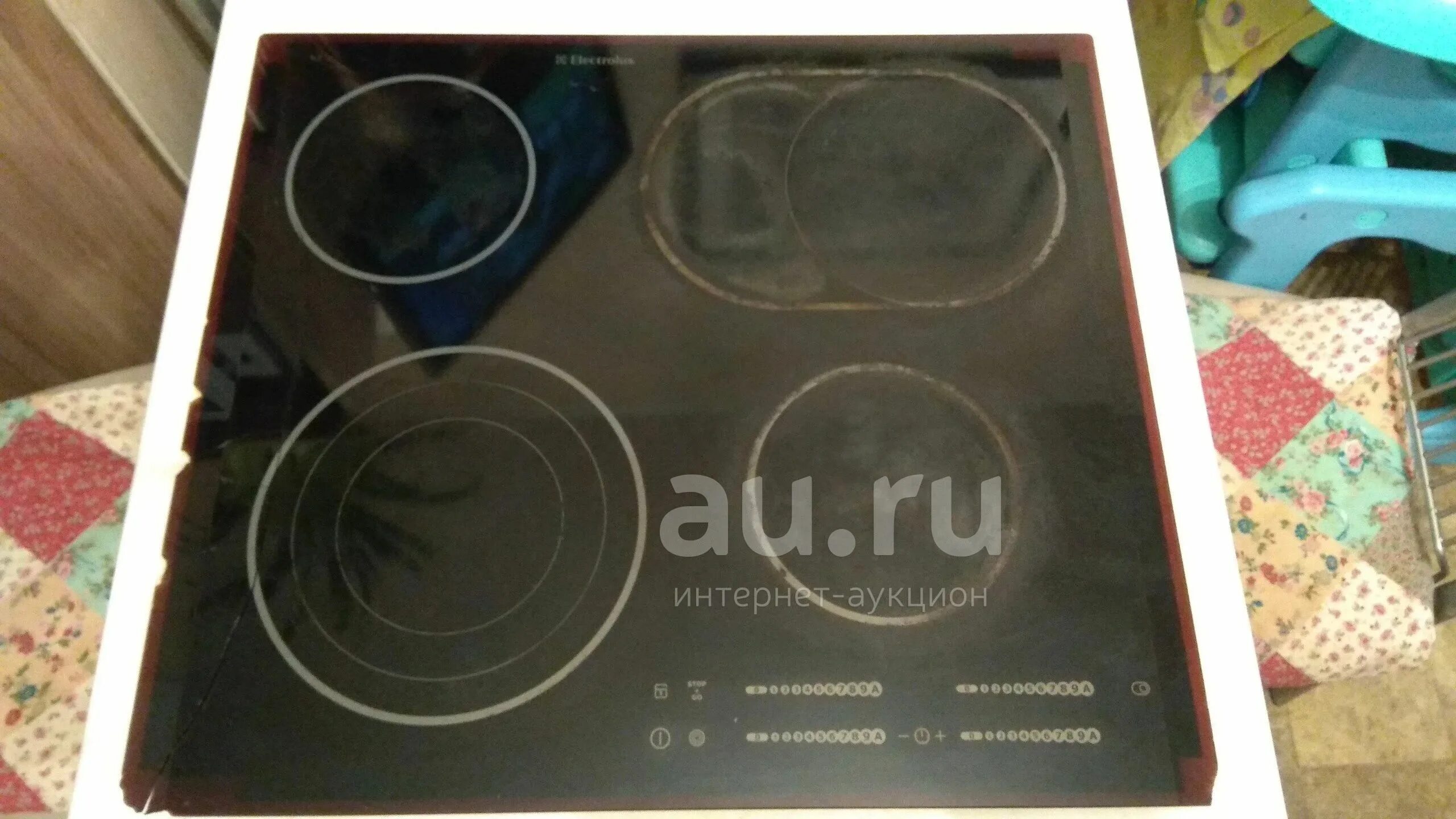 Трещина варочной панели. Electrolux EHS 60210 P. Electrolux EHS 60200 P. Конфорки Электролюкс 60210 p. Electrolux EHS 60210 X.